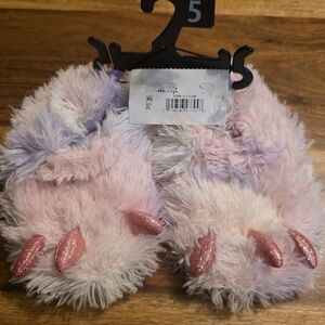 wonder nation Girls Plush Unicorn Paw Slippers - Pink LavenderWonder Nation Furr